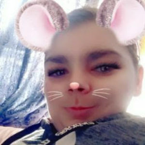 Meet your Posher, Jasmine